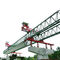 ハイウェーの架橋工事の具体的なビーム発射筒クレーン